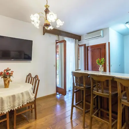 Stunning In With Wifi