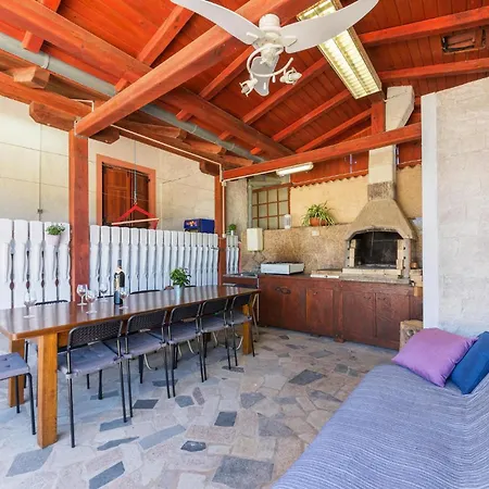 Apartment Stunning In With Wifi *