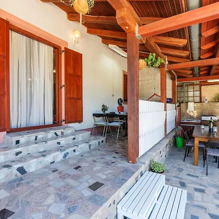 Stunning In With Wifi Apartment